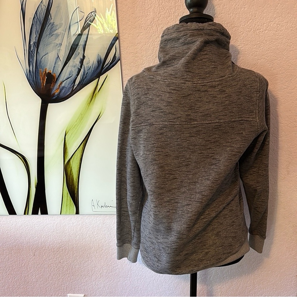 Sweatshirt size XS - Picture 3 of 5